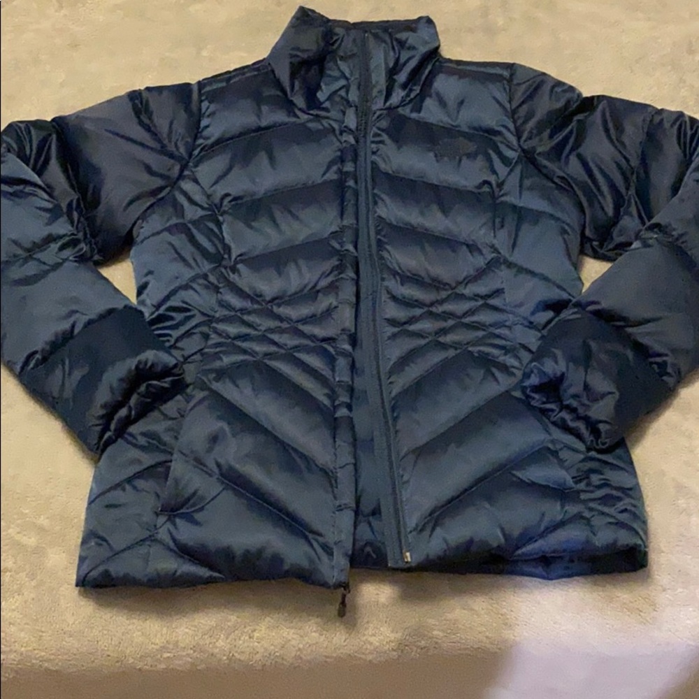 I’m not sure what type of jacket but it says S/P